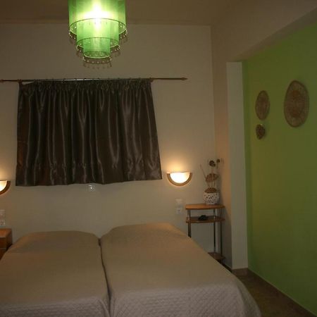 Kiki Stegna Apartment อาร์คานเยโลส ภายนอก รูปภาพ