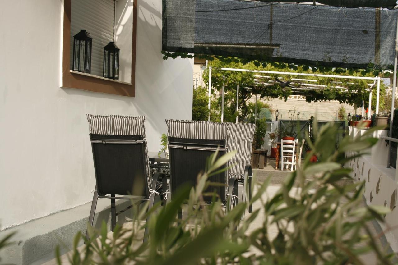 Kiki Stegna Apartment อาร์คานเยโลส ภายนอก รูปภาพ